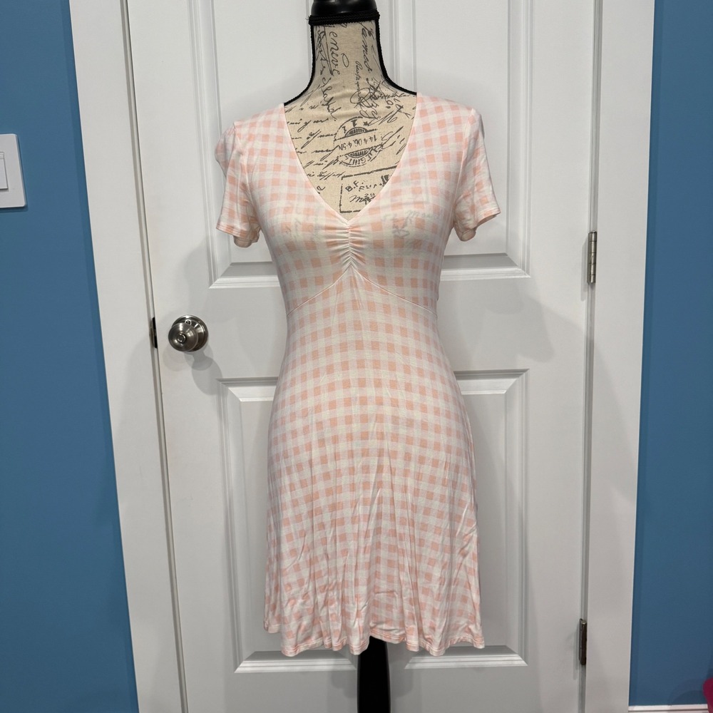 Forever 21 Pink White Gingham V-Neck Mini Dress Size Small Short Sleeve Summer